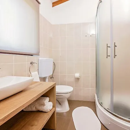 Casa Vita *** With Pool Prázdninový dům *